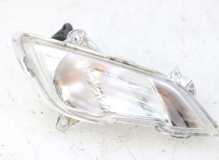 CLIGNOTANT AVANT DROIT