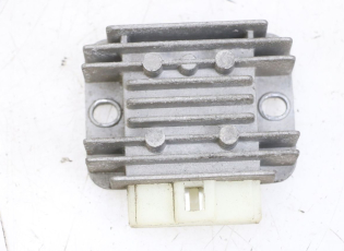 REGULATEUR CHARGE