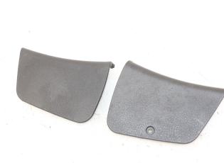 TRAPPE DE VISITE AVANT