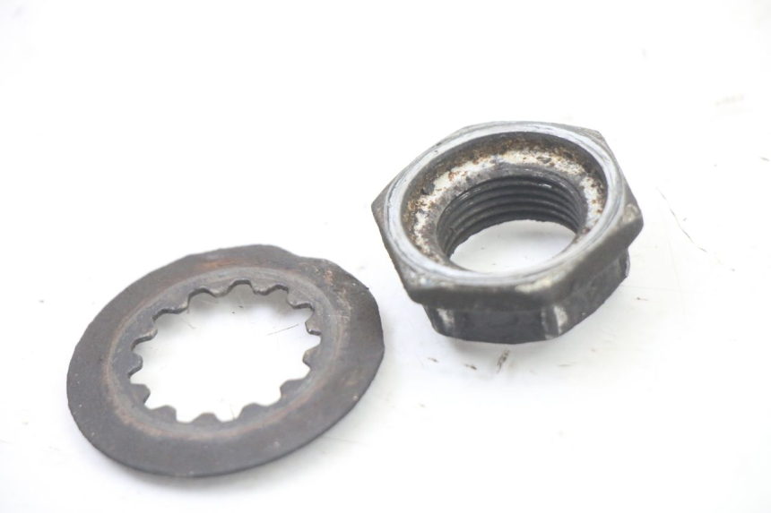 photo de TUERCA PIÑÓN SALIDA CAJA CAMBIOS KAWASAKI ZR7 ZR-7 S 750 (1999 - 2004)