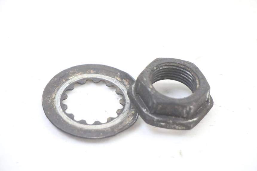 photo de TUERCA PIÑÓN SALIDA CAJA CAMBIOS KAWASAKI ZR7 ZR-7 S 750 (1999 - 2004) - Vista principal