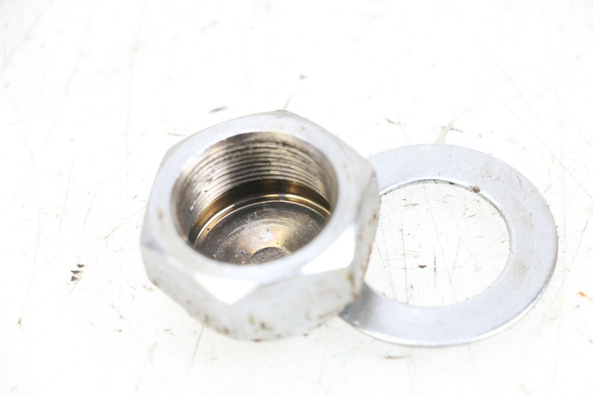 photo de TUERCA TIJA HORQUILLA MAG POWER BOMBERS 4T 50 (2016 - 2026) - Zoom estado de uso