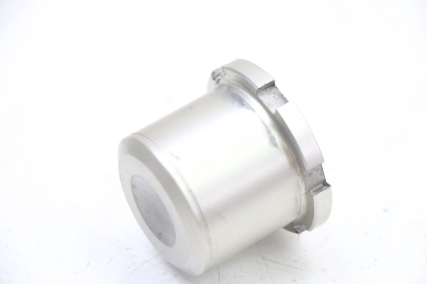 photo de TUERCA TIJA HORQUILLA YAMAHA TRACER 7 700 (2020 - 2024) - Zoom estado de uso