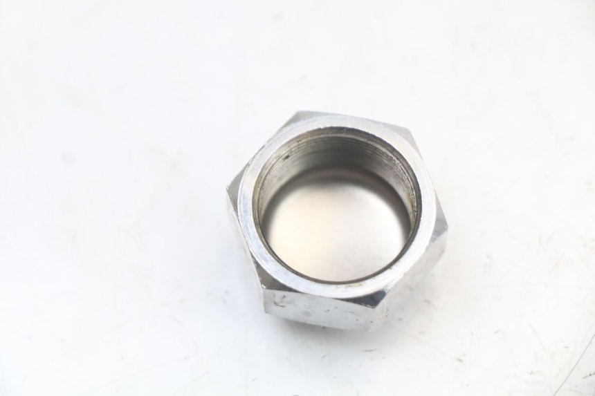 photo de TUERCA TIJA HORQUILLA YAMAHA XJS DIVERSION 600 (1997 - 1999)