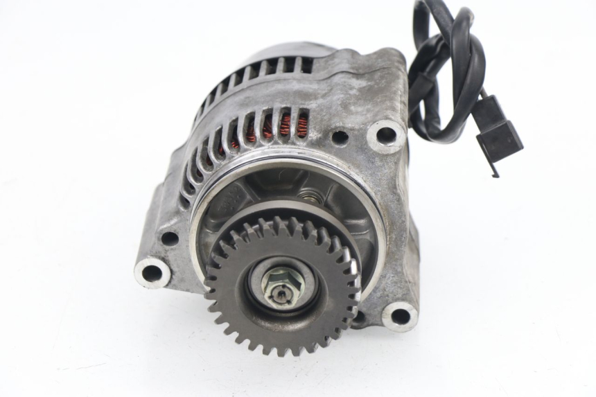 photo de ALTERNADOR SUZUKI GSXF GSX F 600 (1988 - 1997)