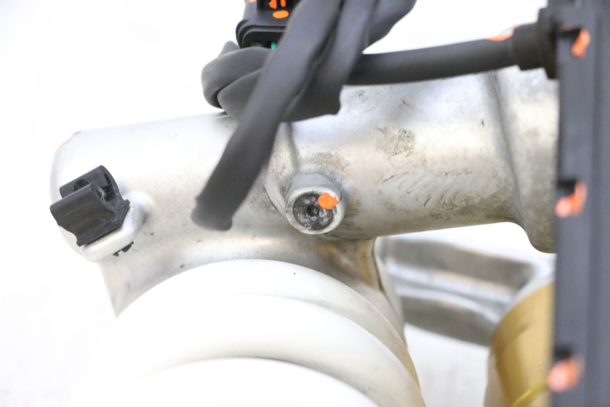 photo de AMORTIGUADOR TRASERO BMW R GS 1250 (2021 - 2024) - Características distintivas