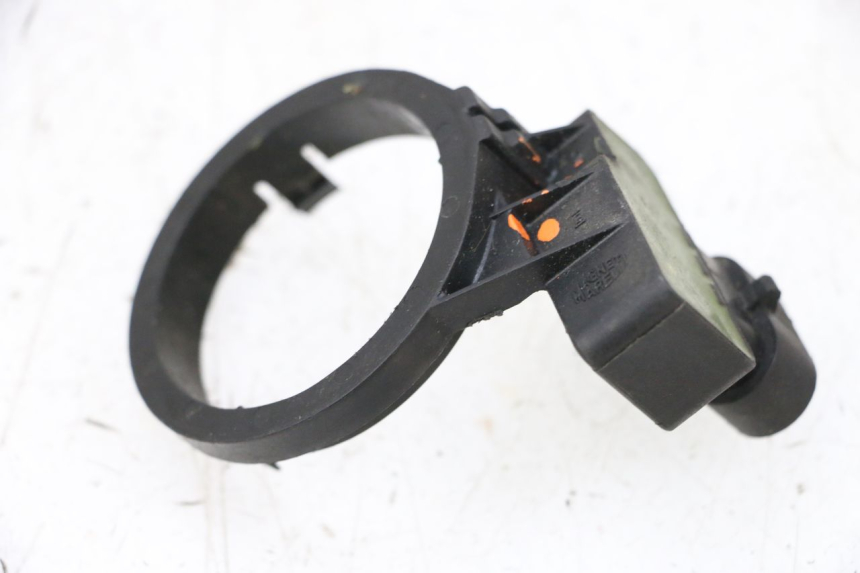 photo de ANTENA TRANSPONDEDOR PIAGGIO MP3 LT 400 (2007 - 2012) - Otra perspectiva