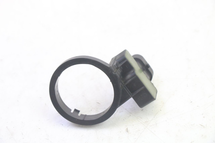 photo de ANTENA TRANSPONDEDOR PIAGGIO MP3 RL 250 (2007 - 2010) - Primer plano técnico