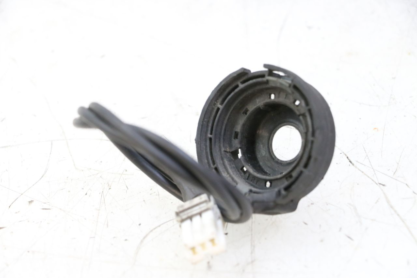 photo de ANTENA TRANSPONDEDOR PEUGEOT SATELIS 125 (2013 - 2018)