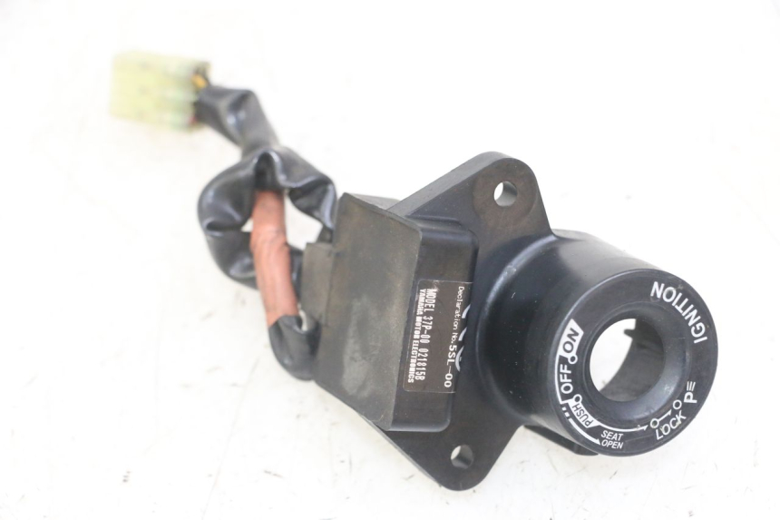 photo de ANTENA TRANSPONDEDOR YAMAHA X-MAX XMAX 125 (2010 - 2014)