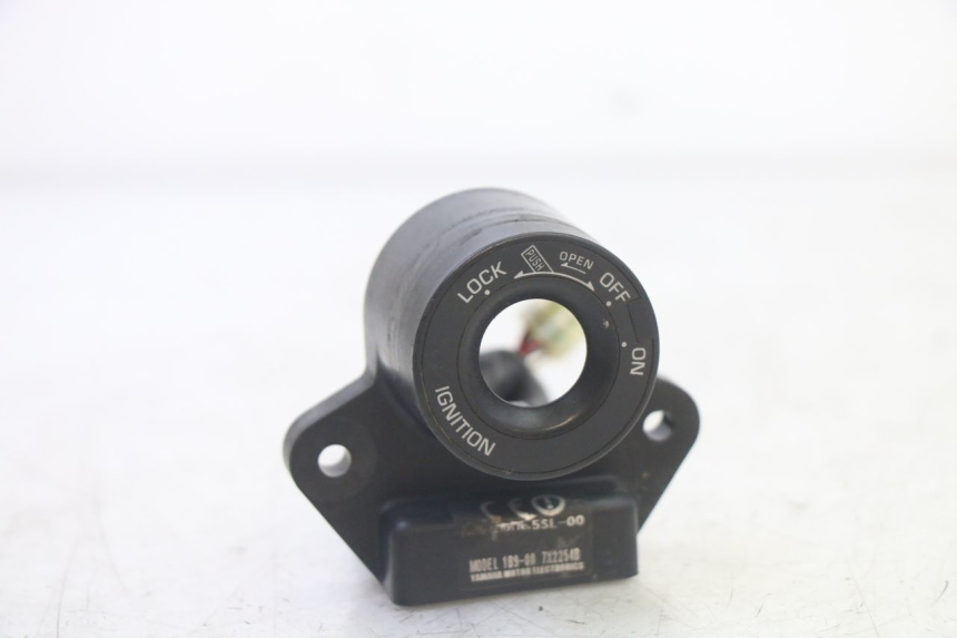 photo de ANTENA TRANSPONDEDOR YAMAHA X-MAX XMAX 250 (2006 - 2009)