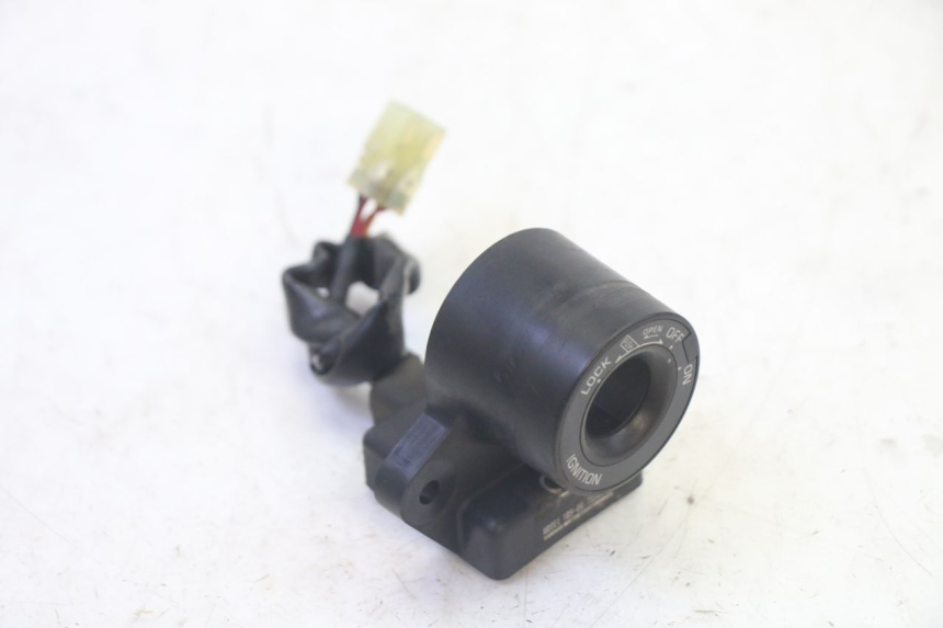 photo de ANTENA TRANSPONDEDOR YAMAHA X-MAX XMAX 250 (2006 - 2009)