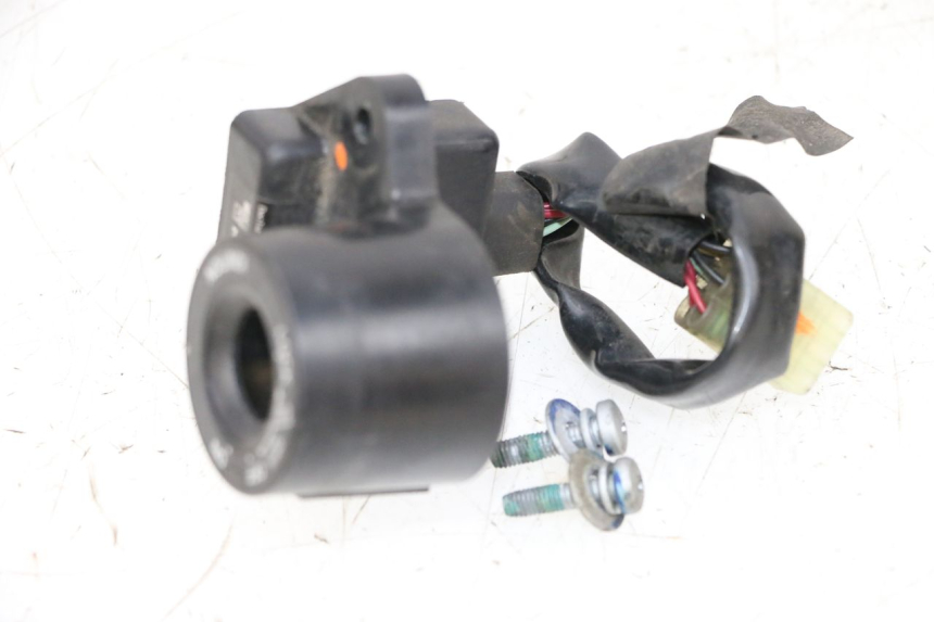 photo de ANTENA TRANSPONDEDOR YAMAHA XMAX X-MAX 125 (2006 - 2009) - Zoom estado de uso