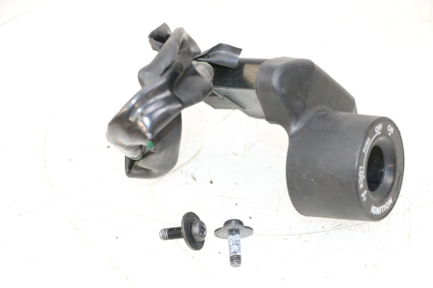 photo de ANTENA TRANSPONDEDOR YAMAHA XJ6 600 (2008 - 2016) - Estado de la superficie y material