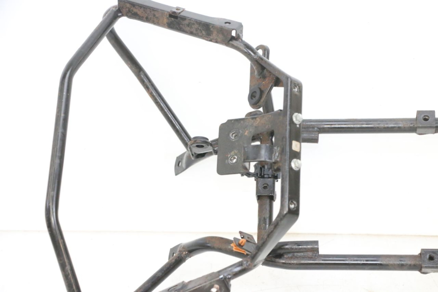 photo de CARENADO FRONTAL ARA PIAGGIO MP3 RL 250 (2007 - 2010) - Zoom sobre los componentes