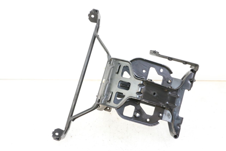 photo de CARENADO FRONTAL ARA PEUGEOT SATELIS 125 (2013 - 2018)