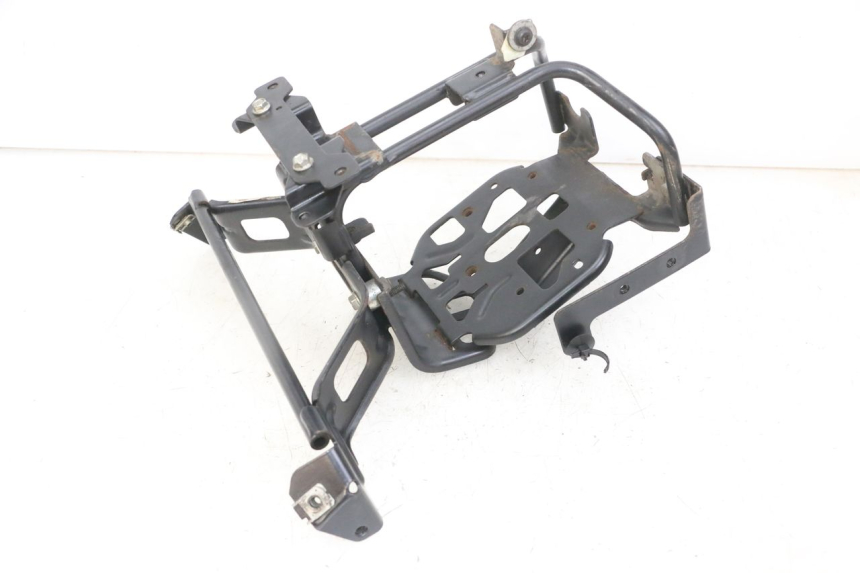 photo de CARENADO FRONTAL ARA PEUGEOT SATELIS 125 (2013 - 2018)