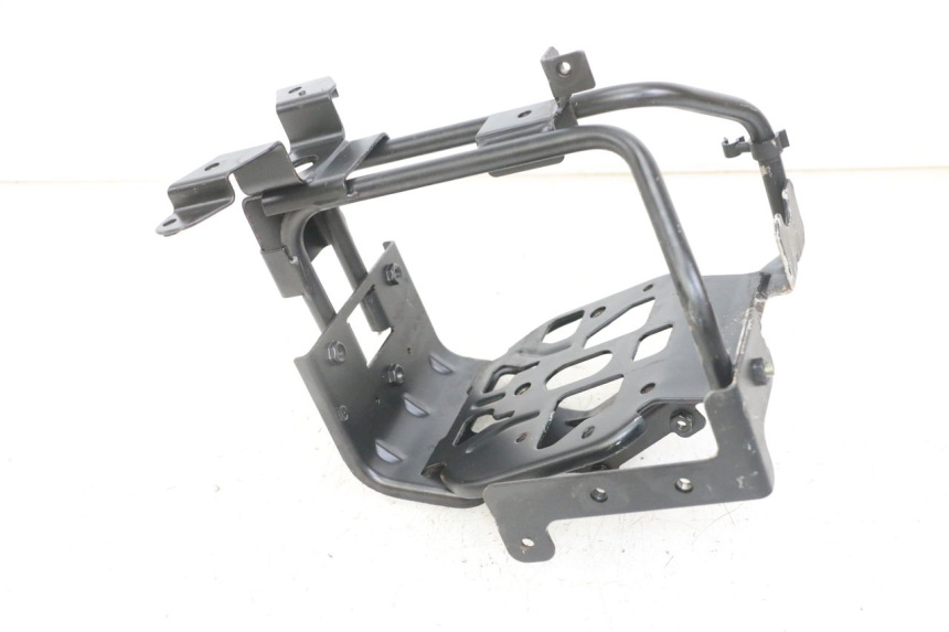 photo de CARENADO FRONTAL ARA PEUGEOT SATELIS 125 (2013 - 2018)
