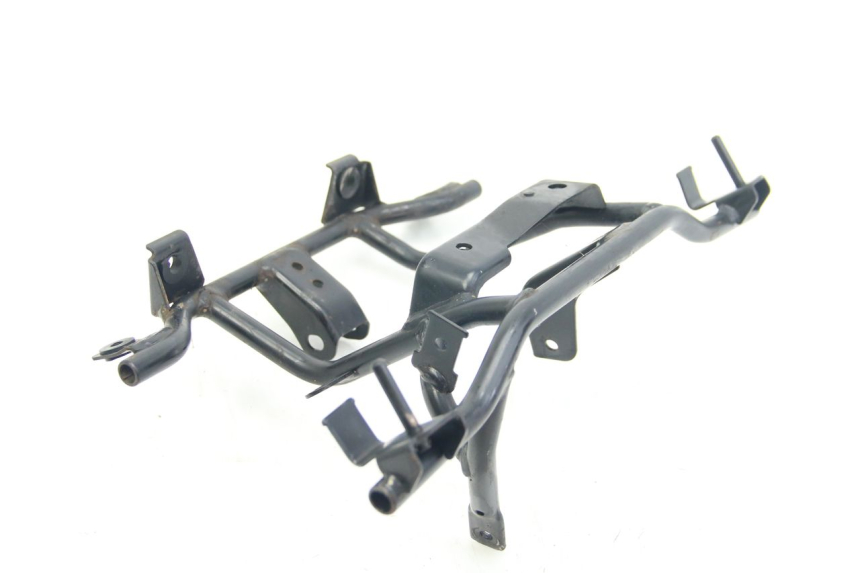photo de ARAÑA FRONTAL SUZUKI SIXTEEN 125 (2008 - 2010)