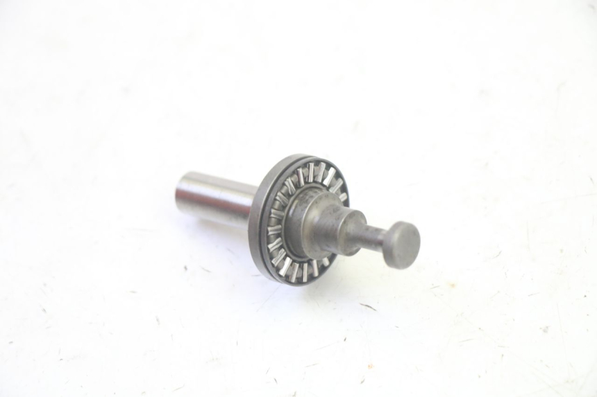 photo de EMBRAGUE EJE KAWASAKI ZR 7 750 (1999 - 2001) - Otra perspectiva