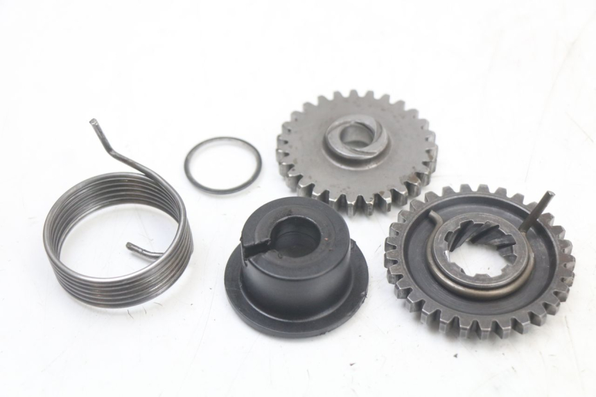 photo de EJE PEDAL ARRANQUE DERBI SENDA SM DRD X-TREME 50 (2011 - 2017)