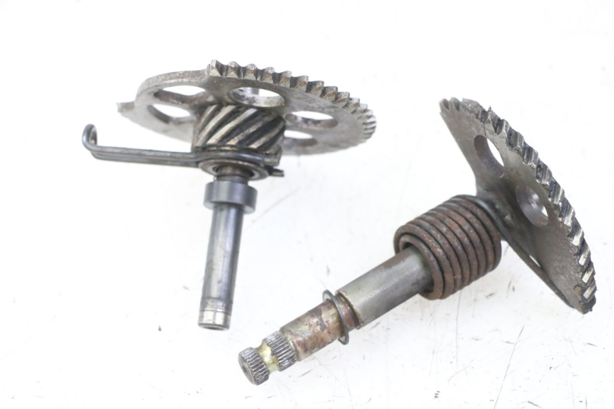 photo de EJE PEDAL ARRANQUE SYM FIDDLE 125 (2008 - 2010)