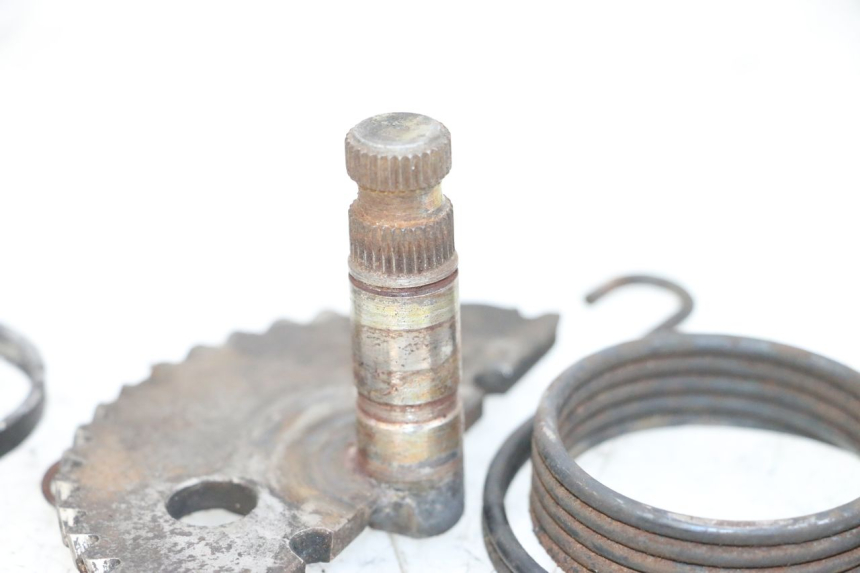 photo de EJE DE ARRANQUE PEUGEOT KISBEE 4T 50 (2018 - 2022) - Zoom estado de uso