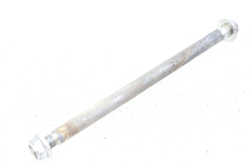 photo de Eje del brazo oscilante HYOSUNG GV AQUILA 125 (2000 - 2004) - Primer plano técnico