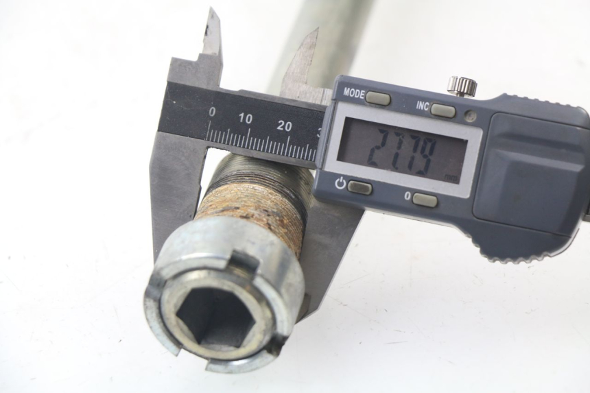 photo de EJE BASCULANTE KAWASAKI ZX-6R ZX6R 636 (2003 - 2004)