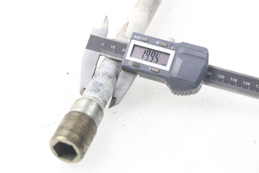 photo de EJE BASCULANTE BMW S RR ABS S1000RR 1000 (2009 - 2011)