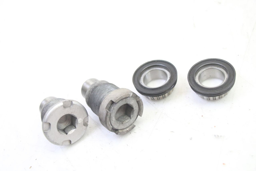 photo de EJE BASCULANTE HONDA ST PAN EUROPEAN 1300 (2002 - 2013)