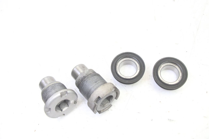 photo de EJE BASCULANTE HONDA ST PAN EUROPEAN 1300 (2002 - 2013)