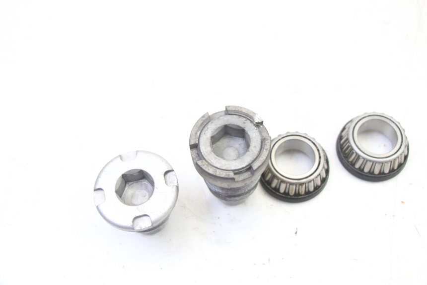 photo de EJE BASCULANTE HONDA ST PAN EUROPEAN 1300 (2002 - 2013)