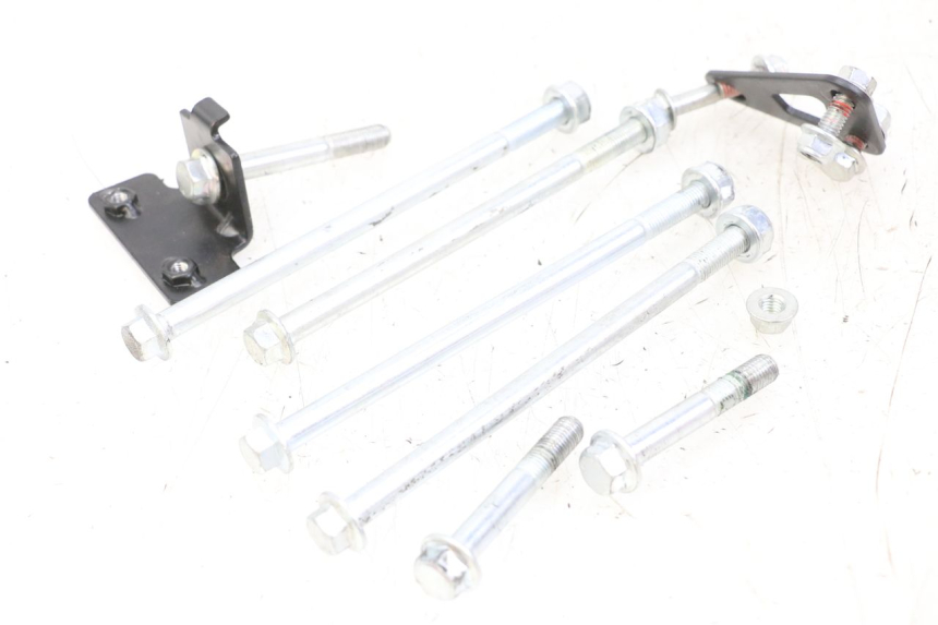 photo de EJE MOTOR ROYAL ENFIELD SCRAM 411 (2022 - 2024)