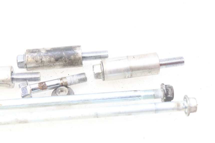 photo de EJE DEL MOTOR SUZUKI SV N 650 (1999 - 2002)