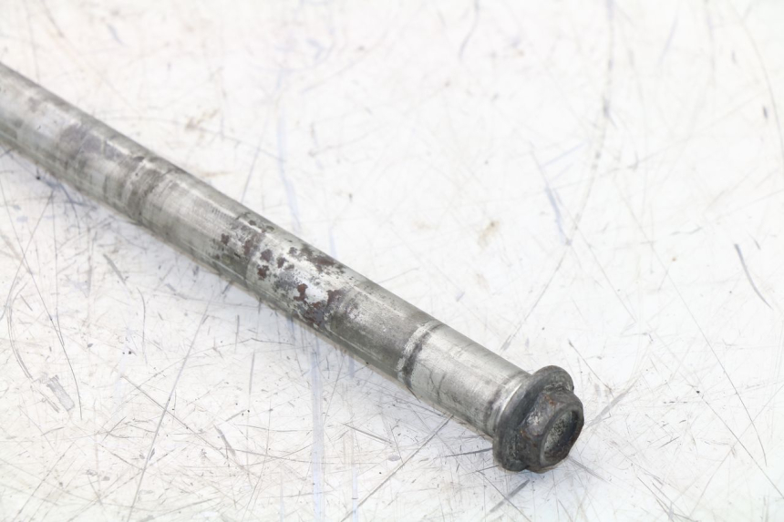 photo de EJE RUEDA TRASERO SUZUKI GS / GSE 500 (1990 - 2000)