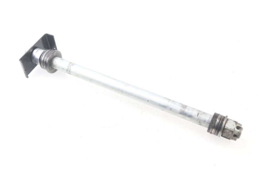 photo de EJE RUEDA TRASERO KAWASAKI Z ABS 750 (2007 - 2013)