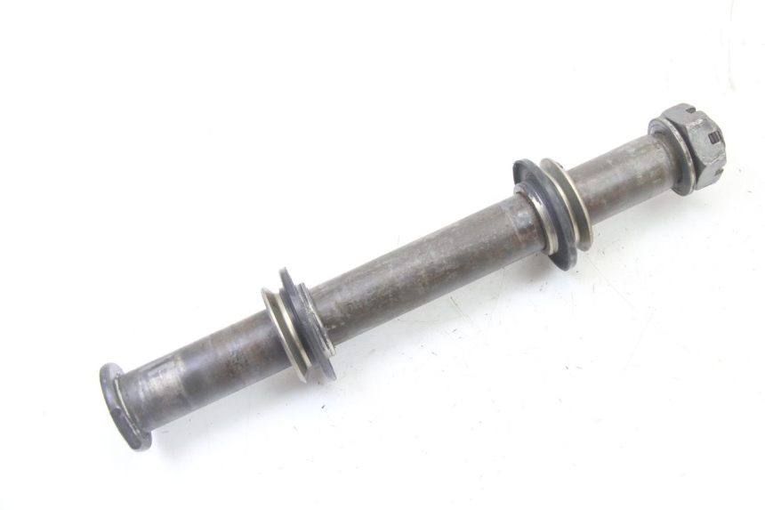 photo de EJE RUEDA TRASERO KAWASAKI KX F KXF 450 (2009 - 2011)