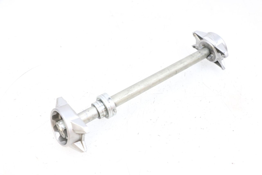 photo de EJE RUEDA TRASERO YAMAHA MT-07 MT07 ABS 700 (2018 - 2020) - Vista principal