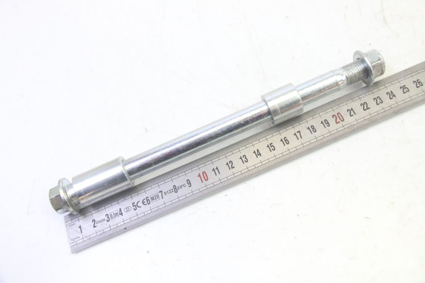 photo de EJE DE RUEDA TRASERA APOLLO RFZ 125