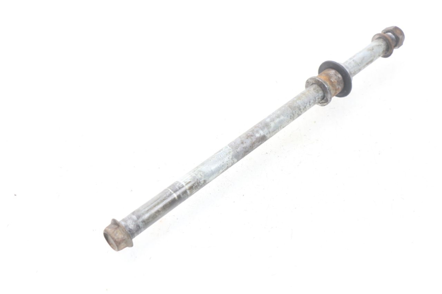 photo de EJE RUEDA TRASERO YAMAHA TW 125 (1998 - 2002)