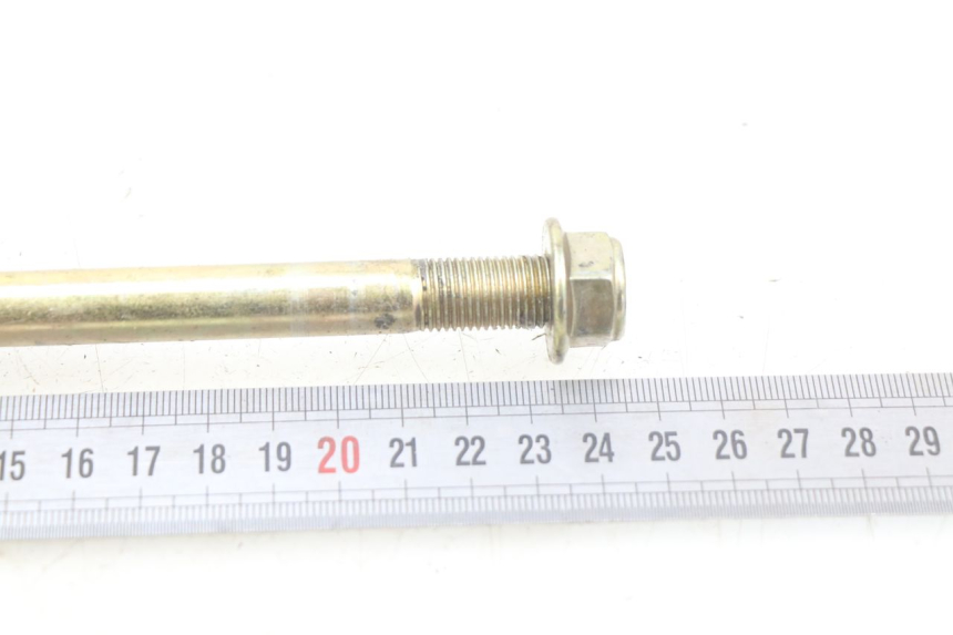photo de EJE DE LA RUEDA DELANTERA ORCAL CAVARO 4T 50 (2019 - 2023)