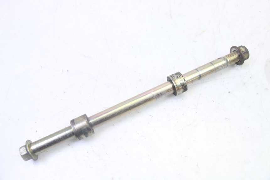 photo de EJE RUEDA DELANTERO STAHO FH 50 (2018 - 2019)