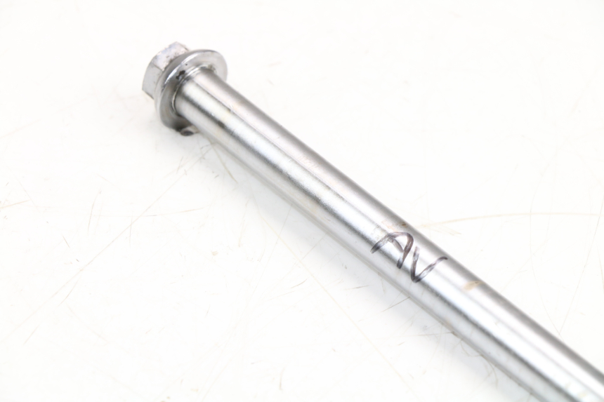 photo de EJE RUEDA DELANTERO YAMAHA FZX FAZER 750 (1987 - 1998)