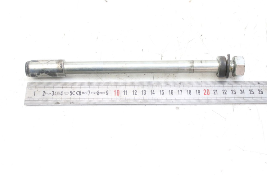 photo de EJE DE LA RUEDA DELANTERA DERBI GPR 50 (2004 - 2009)
