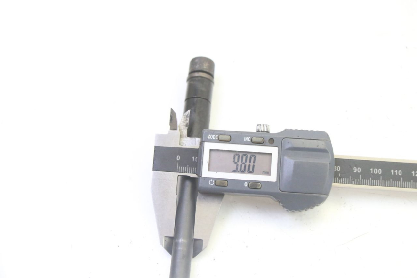 photo de EJE RUEDA DELANTERO HITWAY H5 1