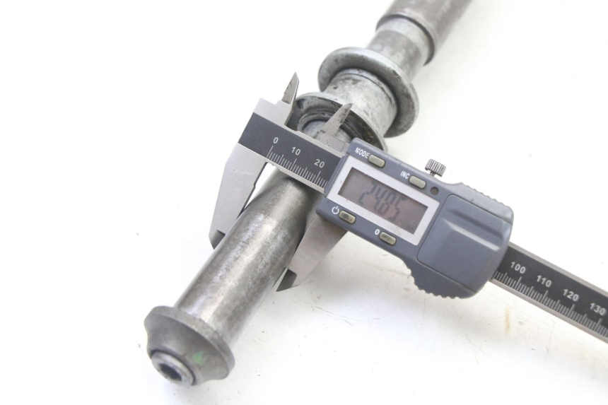 photo de EJE RUEDA DELANTERO BMW K 75 RT 750 (1989 - 1997)