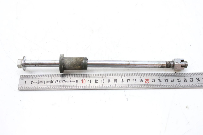 photo de EJE DE LA RUEDA DELANTERA KEEWAY OUTLOOK 125 (2007 - 2013)