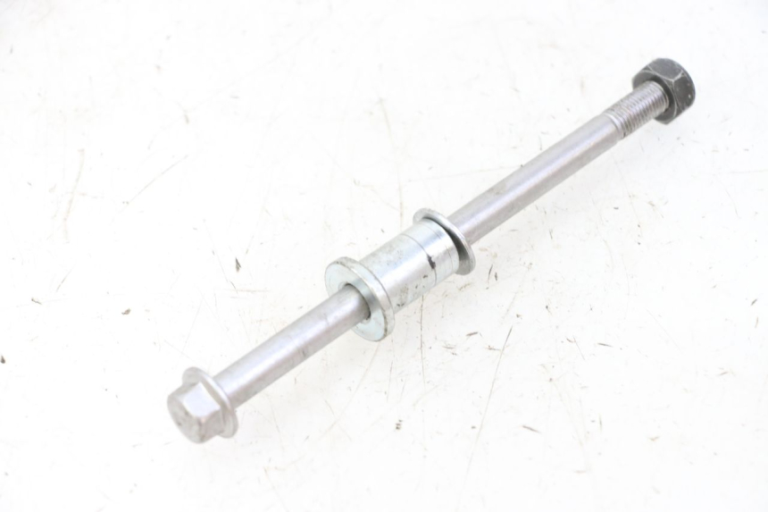 photo de EJE DE LA RUEDA DELANTERA YAMAHA PW 50 (1984 - 2020)