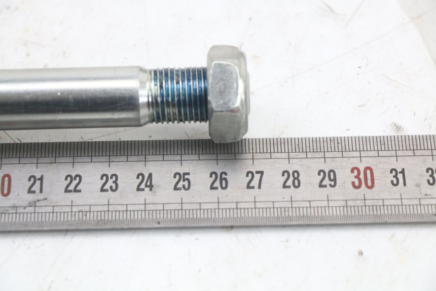 photo de EJE RUEDA DELANTERO ROYAL ENFIELD SCRAM 411 (2022 - 2024)